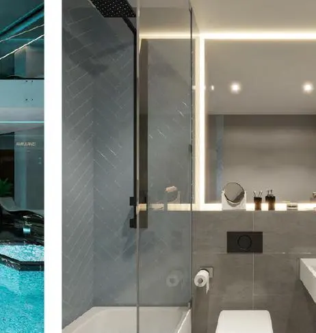 Bathroom with Hansgrohe rainhead shower